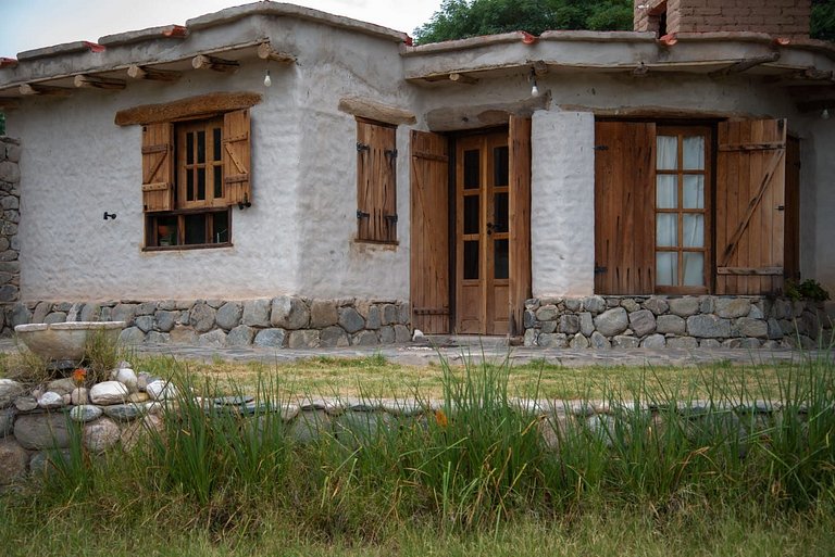 Casa Adobe Amaicha: Río, Paz y Fogón