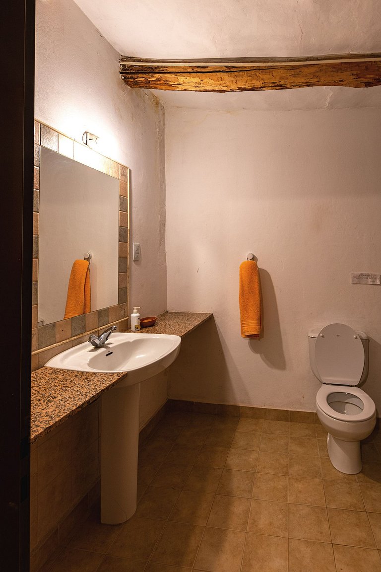 Casa Adobe Amaicha: Río, Paz y Fogón