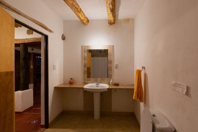 Casa Adobe Amaicha: Río, Paz y Fogón