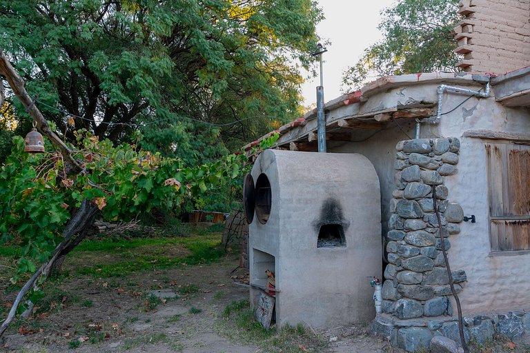Casa Adobe Amaicha: Río, Paz y Fogón