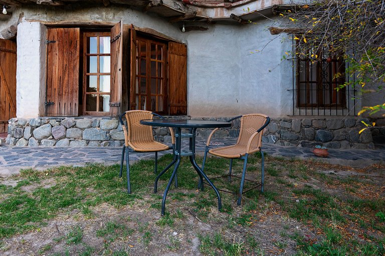 Casa Adobe Amaicha: Río, Paz y Fogón