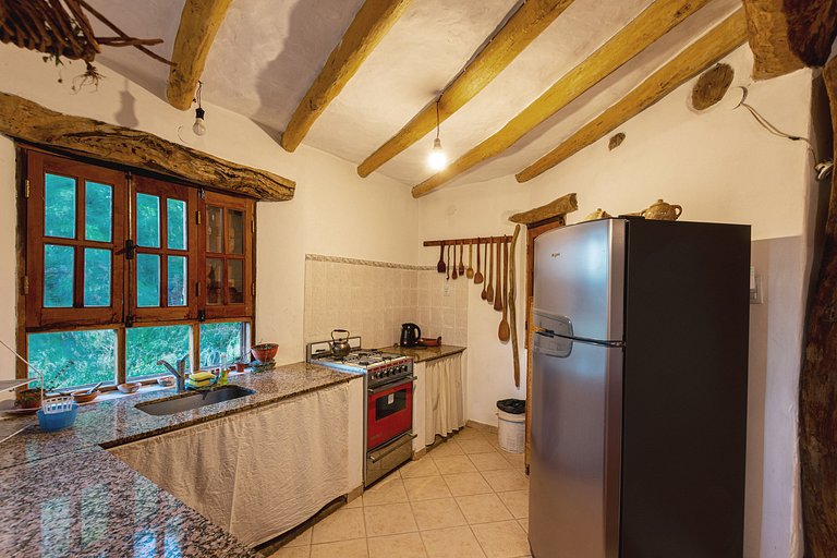 Casa Adobe Amaicha: Río, Paz y Fogón