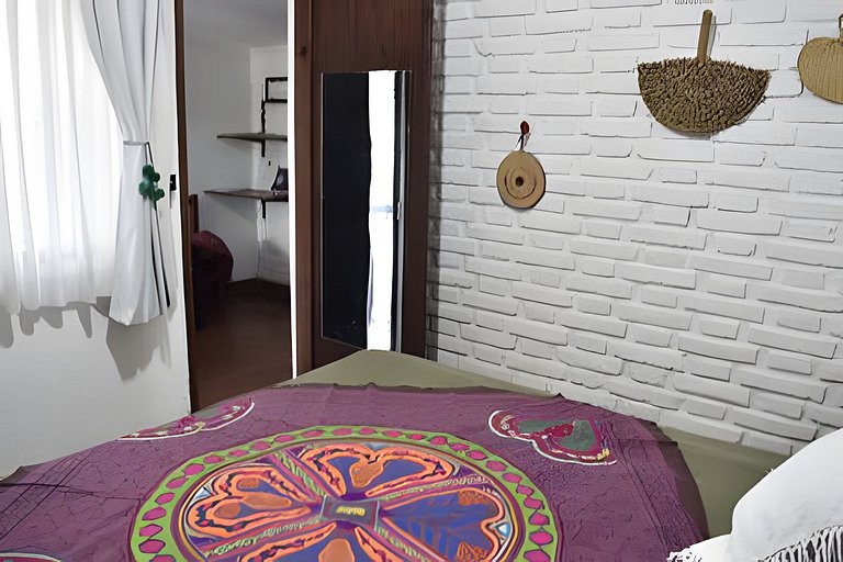 Lo de Sara. Casa pequeña al pie del cerro