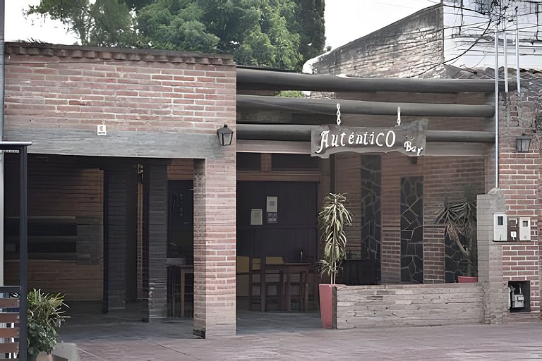 Lo de Sara. Casa pequeña al pie del cerro