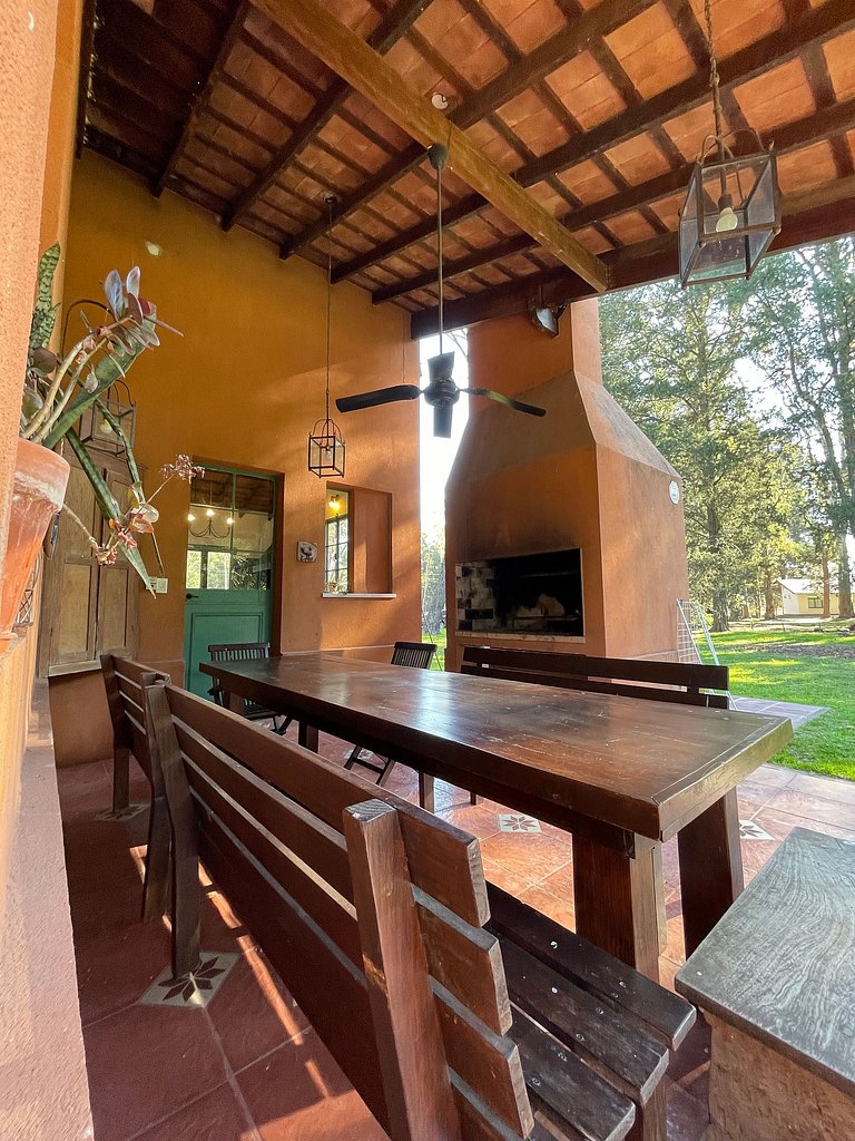 Estrella Federal, grill, pool and Paraná river