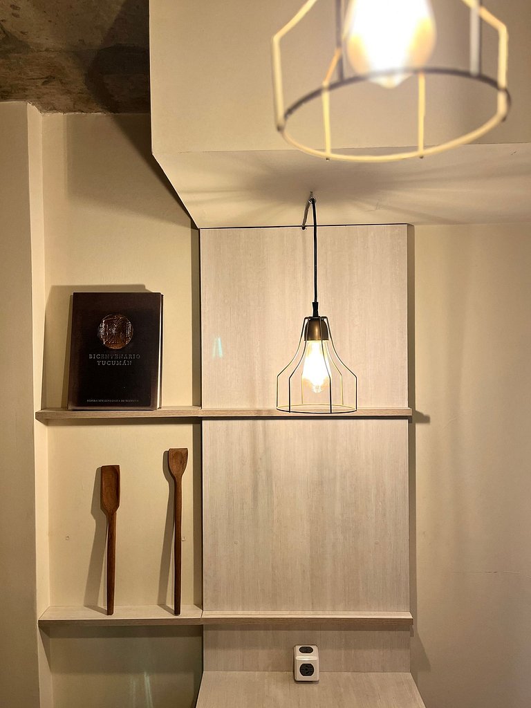 Moderna Suite GPT with a swimming pool and parking