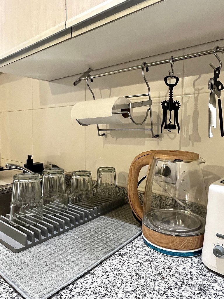 Moderna Suíte GPT com piscina e garagem