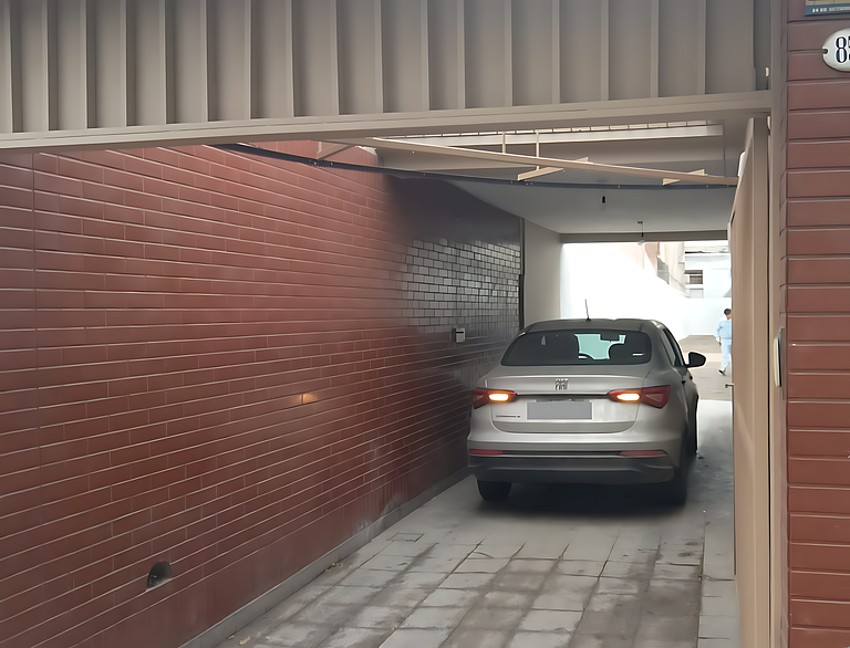 Moderna Suíte GPT com piscina e garagem