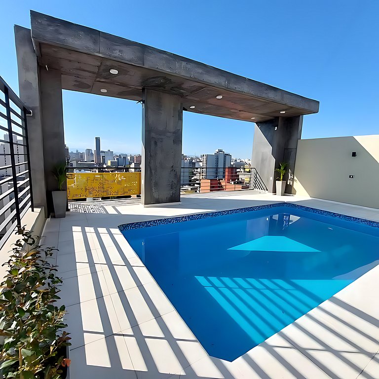 Moderna Suite GPT con piscina y cochera