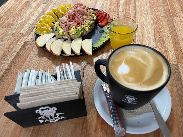 Moderna Suite GPT con piscina y cochera