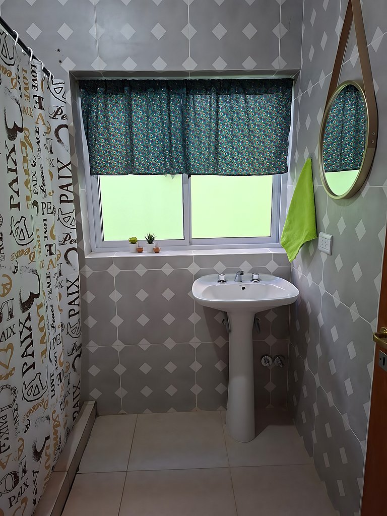 El Algarrobo: Good, Beautiful, and Affordable.