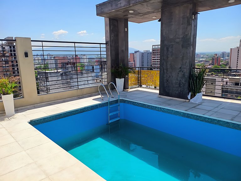 Moderna Suíte GPT com piscina