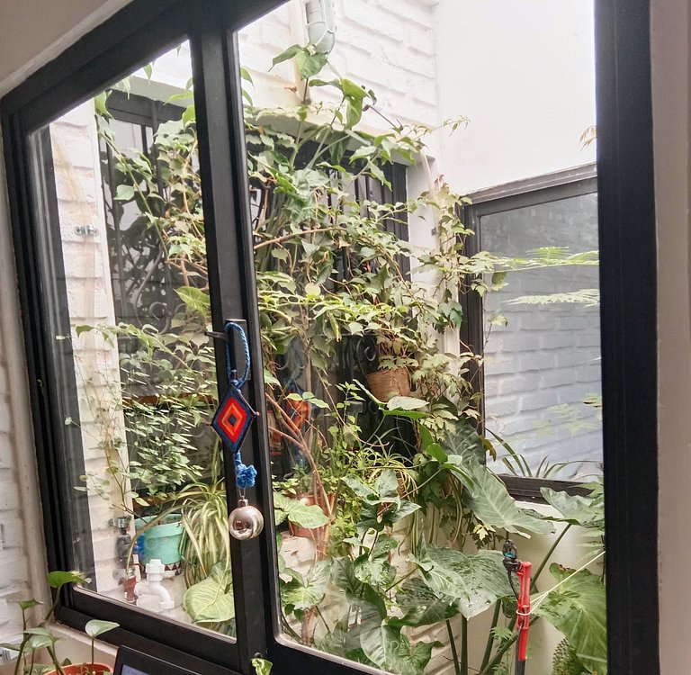 Lo de Sara. Casa pequeña al pie del cerro