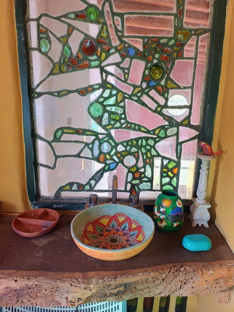Hidden House in La Fronterita