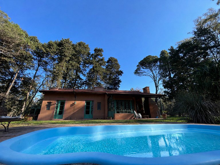 Estrella Federal, parrilla, piscina y río Paraná