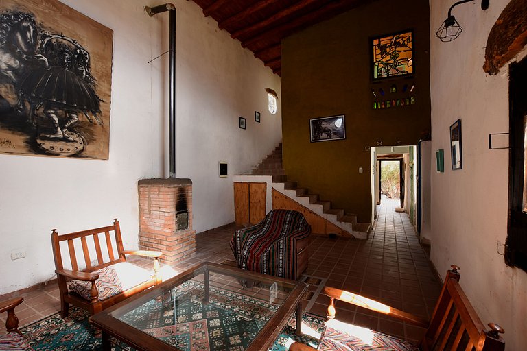 Hidden House in La Fronterita